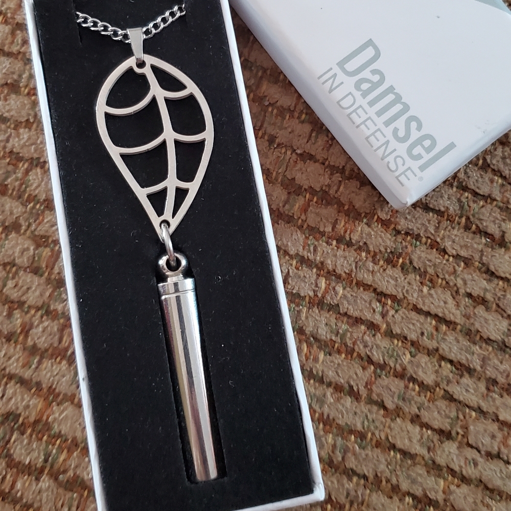 Damsel in defense "leaf me alone" necklace